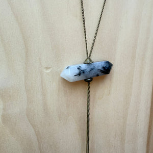 Tourmalinated Quartz Bolo