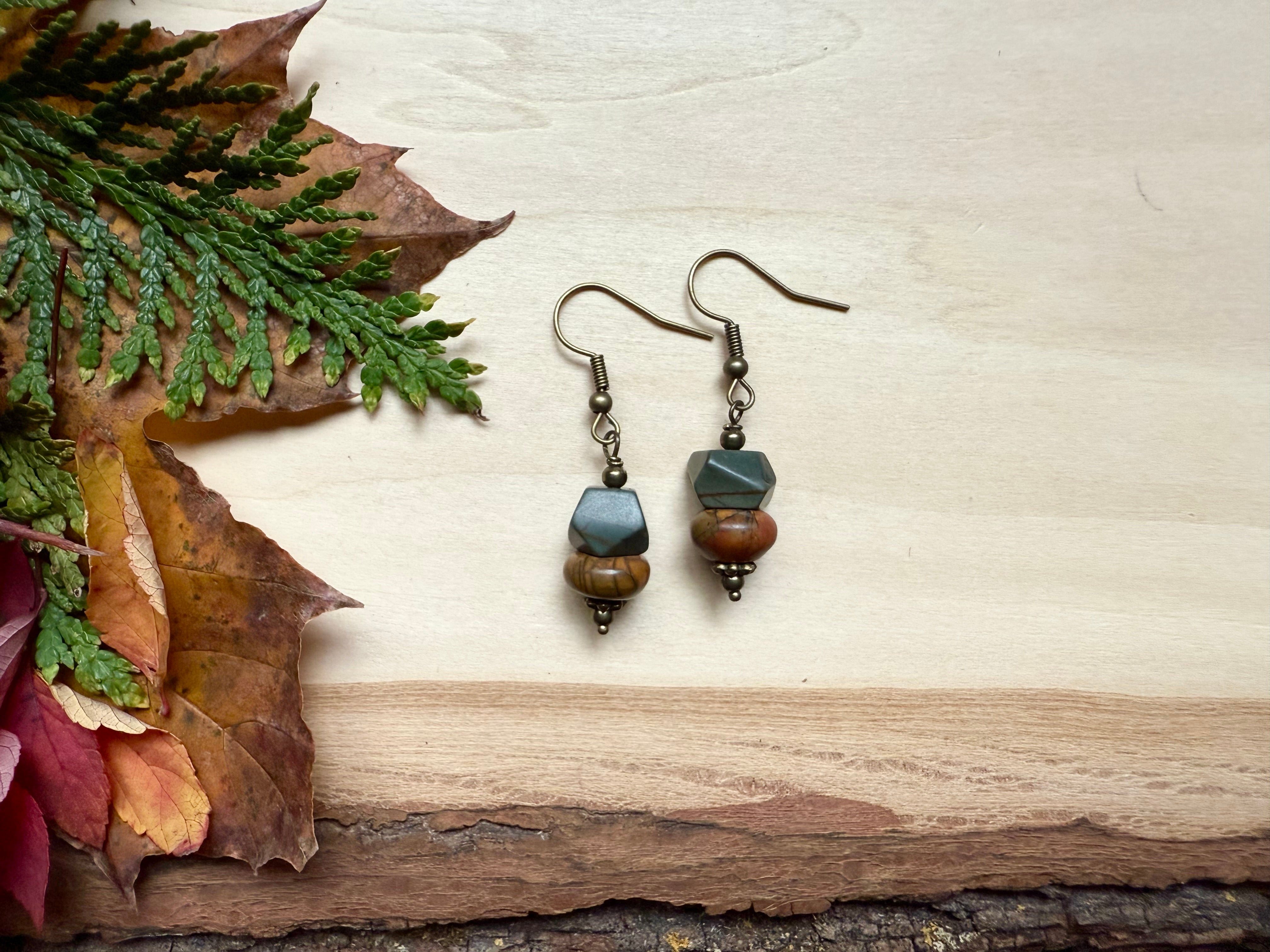 Red Creek Jasper Cairns