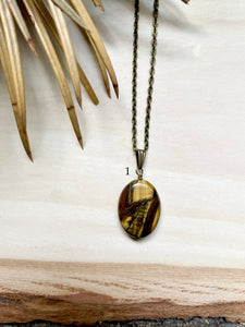 Tiger's Eye Single