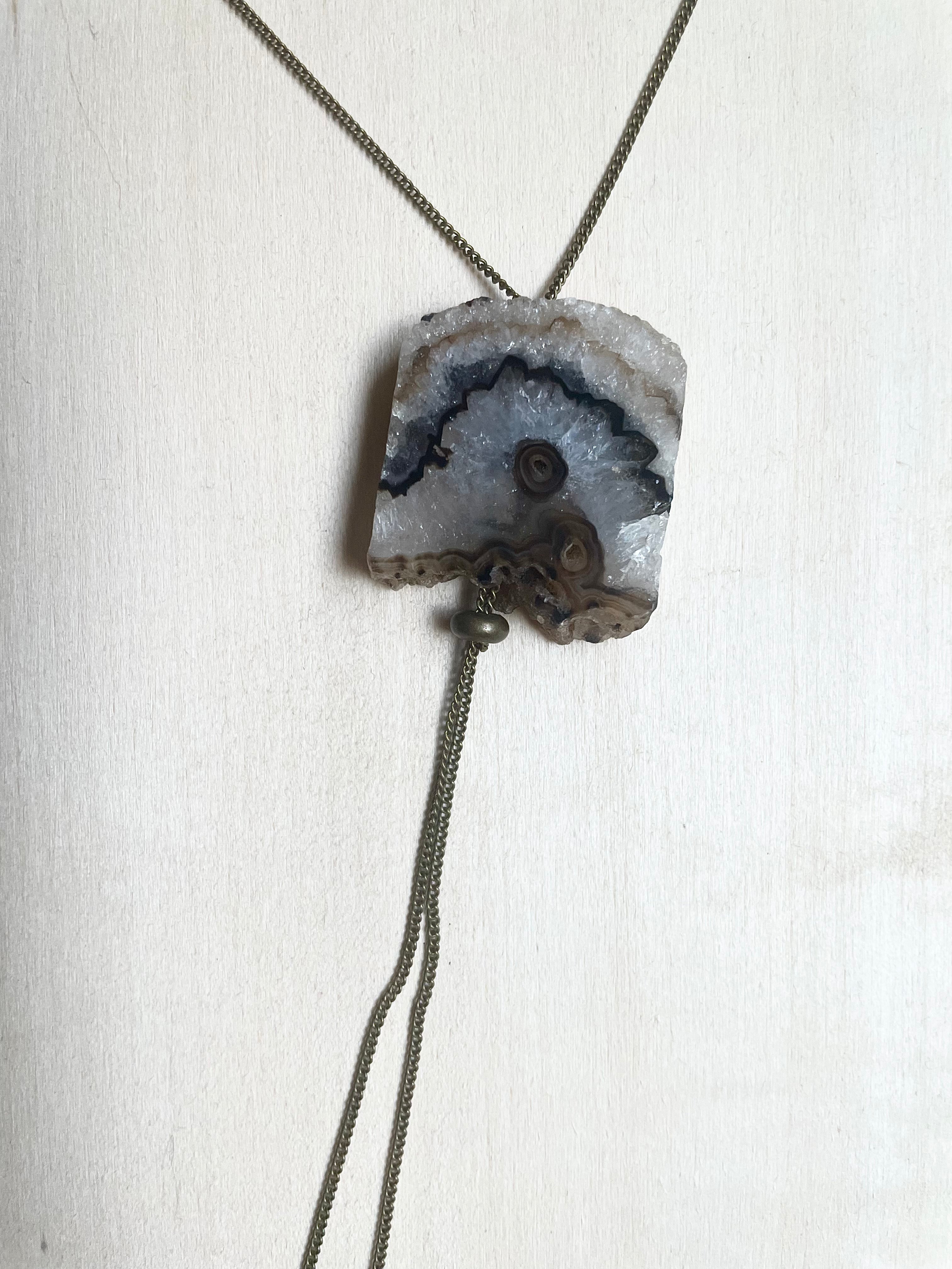 Black Agate Slice Bolo